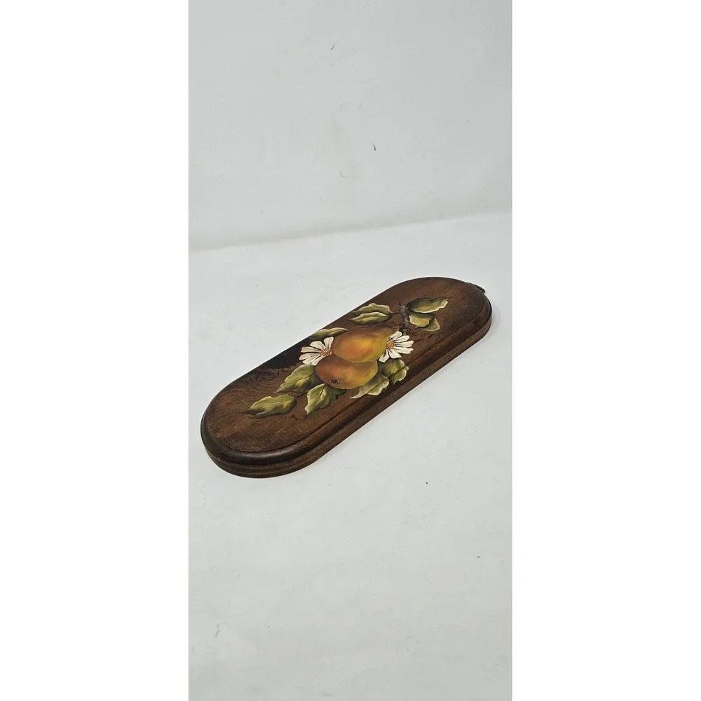 Vtg hand painted‎ oil painting of pears on wood wall decor Plaque cottagecore